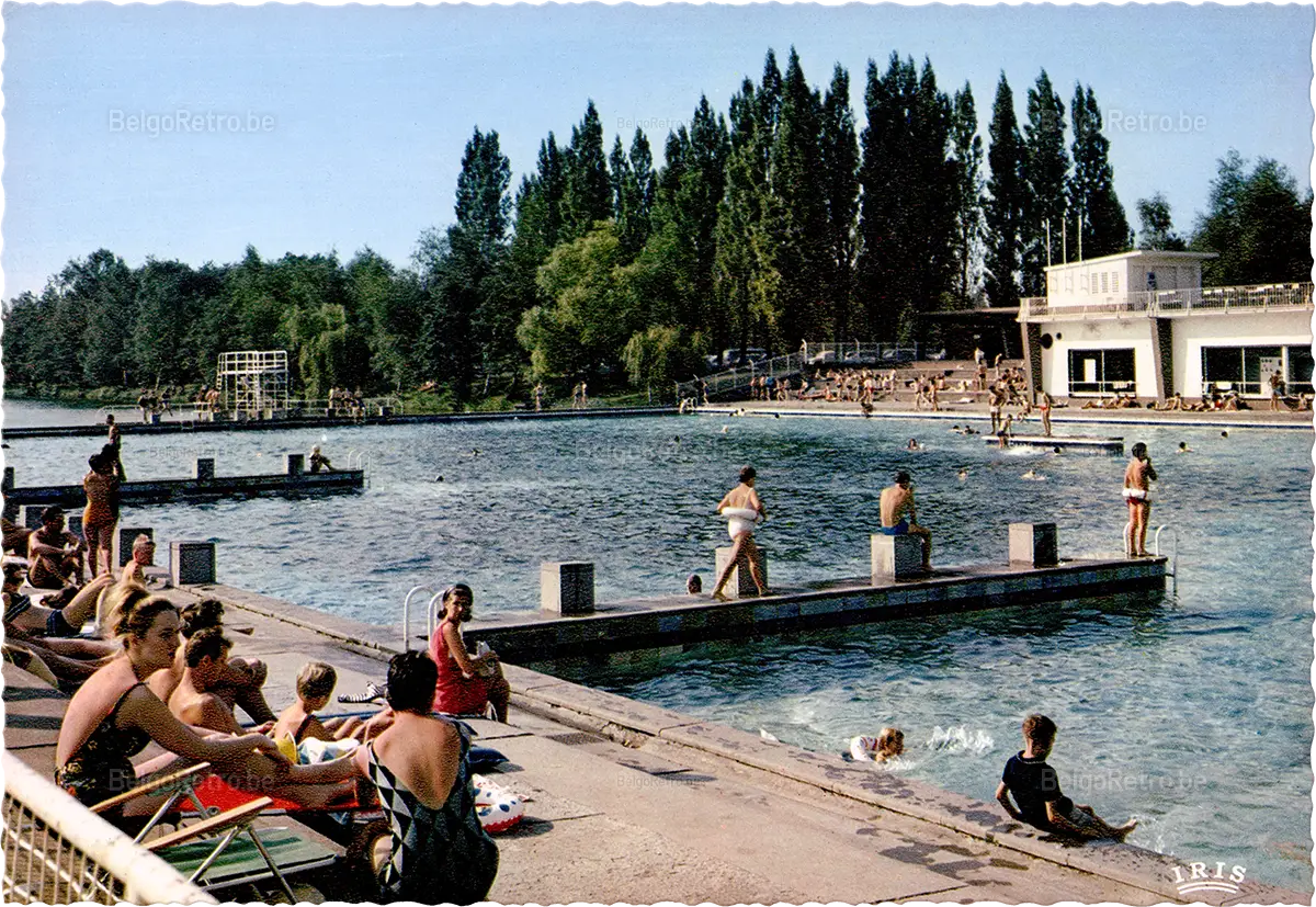 IRIS RIJKSDOMEIN TE HOFSTADE Zwembad  6  Uitgave en Copyright : Rijksdomein te Hofstade 