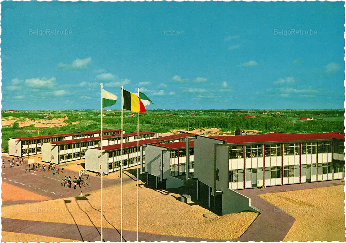  GROENENDIJK-OOSTDUINKERKE ’’MONT-DES-DUNES’’ Home des Mutualités Neutres ’’HOGE DUIN’’ Home van de Onzijdige Mutualiteiten Les Pavillons-dortoirs De Slaap-paviljoenen   Copyright J. Prevot - Antwerpen 
