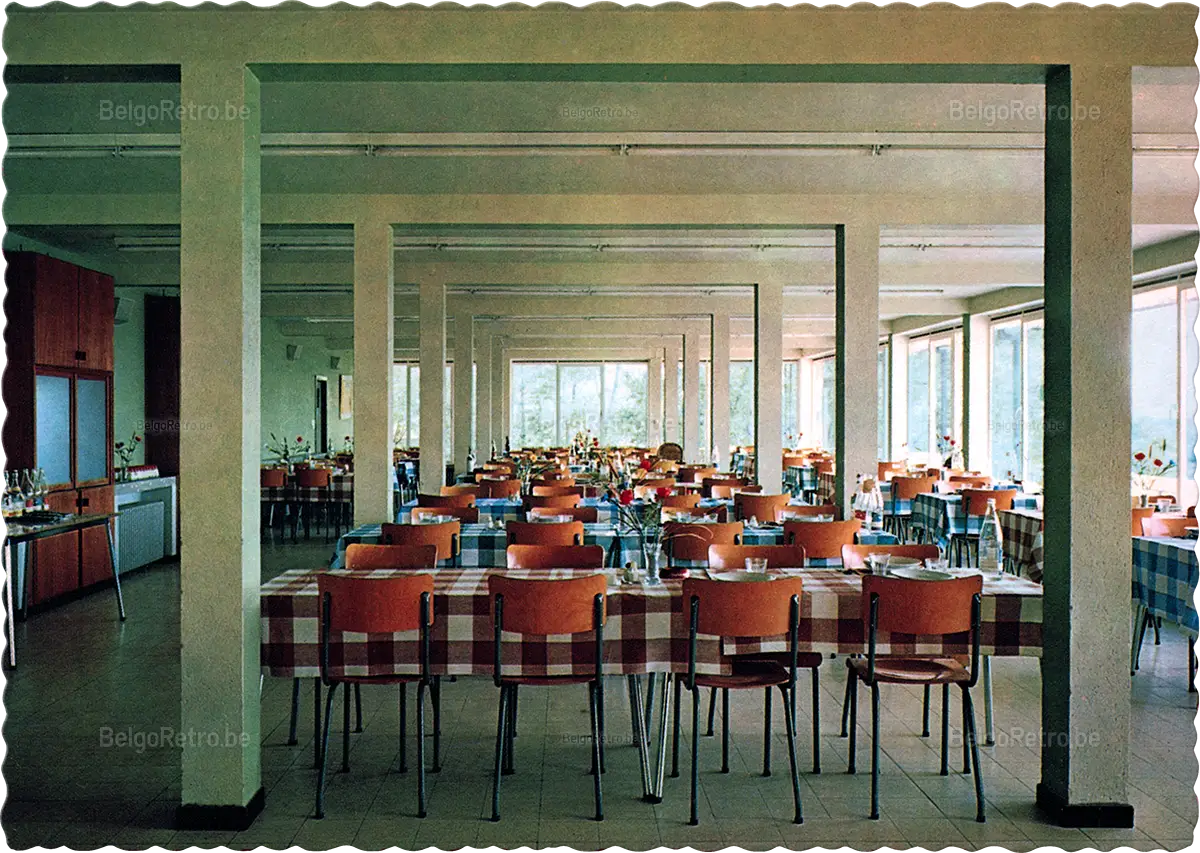  OOSTDUINKERKE ’’MONT-DES-DUNES’’ Home des Mutualités Neutres ’’HOGE DUIN’’ Home van de Onzijdige Mutualiteiten Réfectoire no. 2 - Eetzaal no. 2   Uitgave A, Van Mieghem - Deurne (Antw.) 