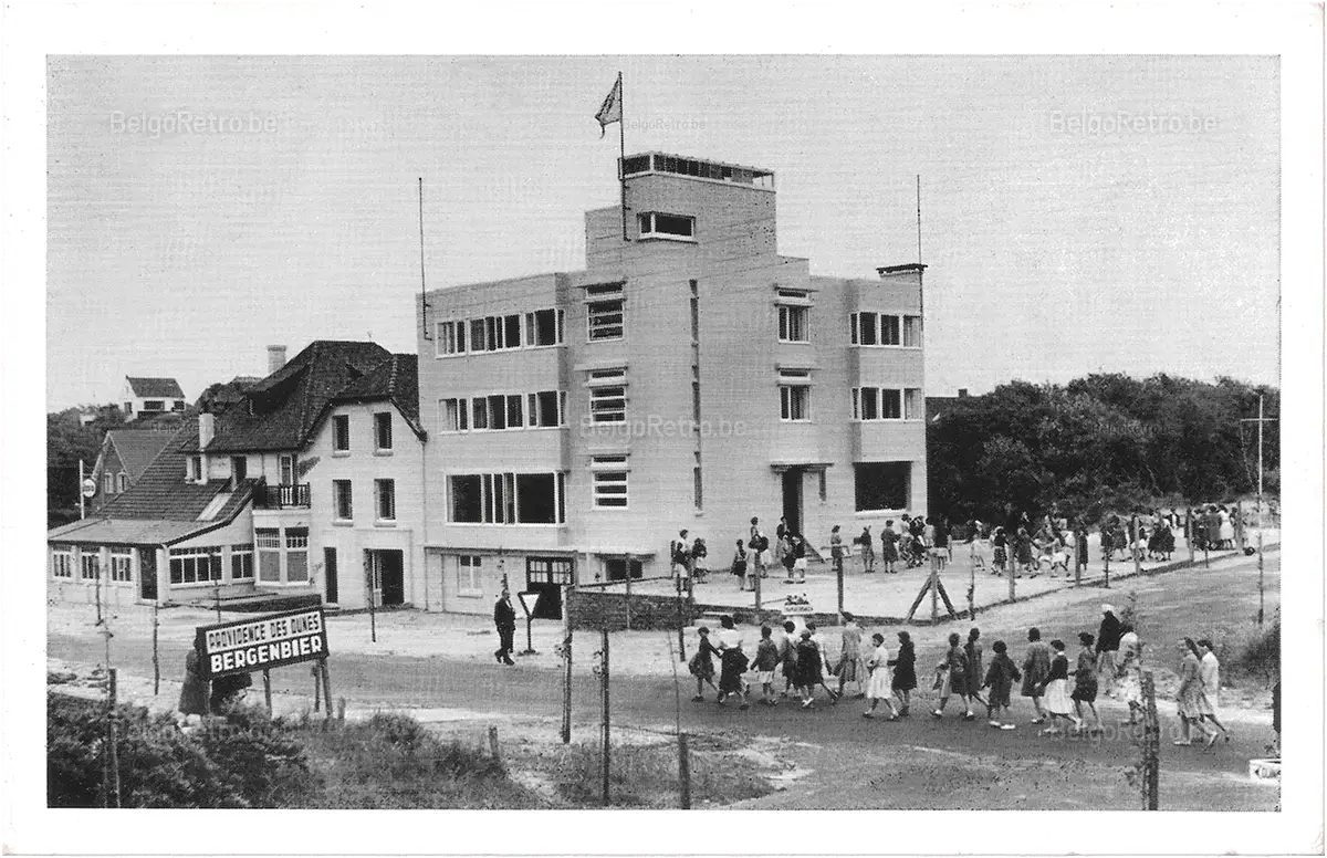   HOME JEAN DE NIVELLES Vacances d’enfants ’’Caritas Brabant Wallon’’ 49, AVENUE ALBERT I (DUINPARK) OOSTDUINKERKE-BAINS Tél. (058) 212.63  IMPRIMERIE ALPH. LEYS. CHAUSSEE DE THOUROUT 51-88 OSTENDE 
