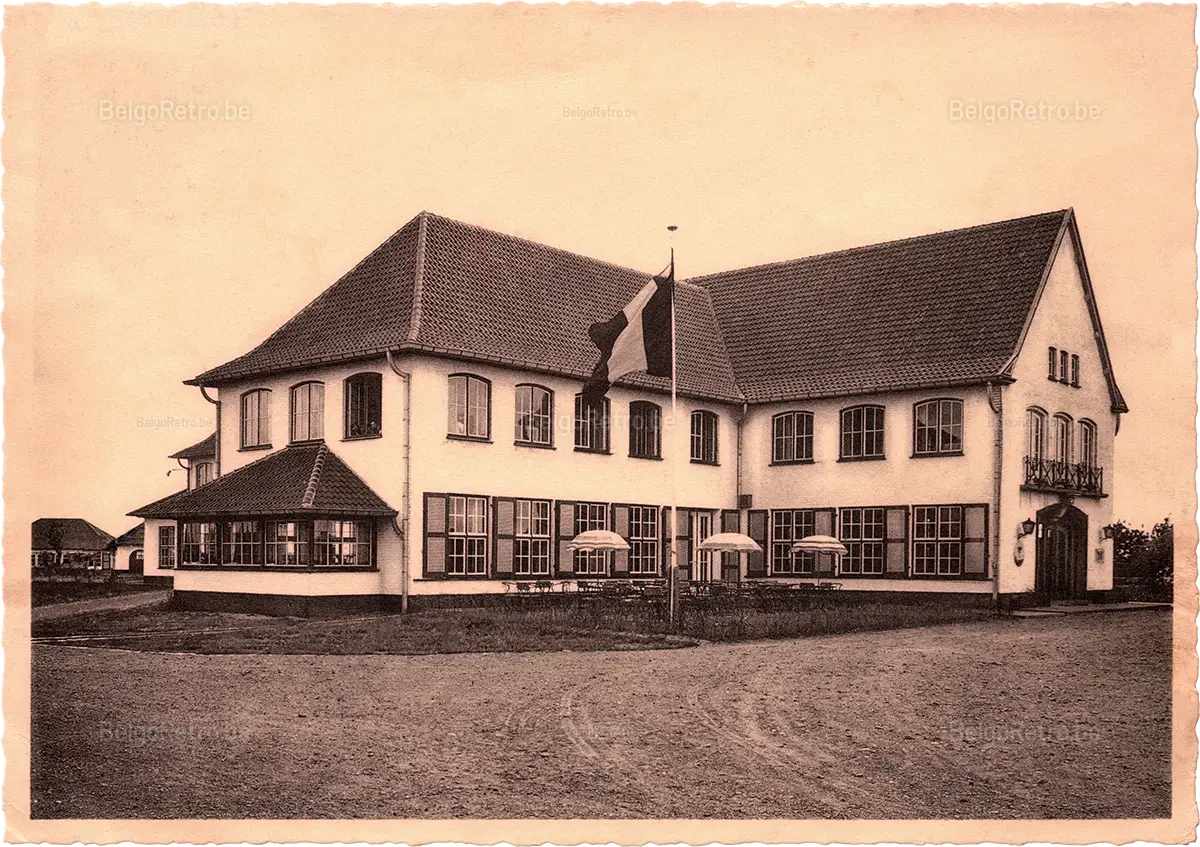   Vacantiecentrum der Christelijke Werkliedenorganisatie van West-Vlaanderen ’’ZON EN ZEE’’ V.Z.W.B. WESTENDE Hoofdgebouw. Bâtiment central.  Ern. Thill, Bruxelles 