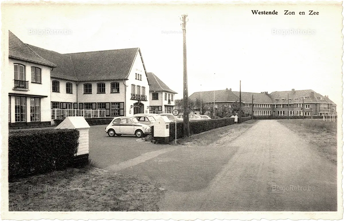   Vacantiecentrum - Centre de Vacances ’’ZON en ZEE’’ Westende - Tél. : (0.58) - 234.90 Groot paviljoen - Grand pavillon  Les Editions ’’Arduenna’’, à Marche en Famenne Photo Clém. Dessart - Reprod. Interd. 