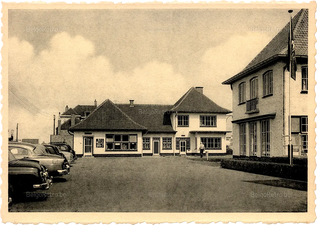   Vacantiecentrum ’’ZON EN ZEE’’ V.Z.W.B. WESTENDE Tel. : Nieuwpoort 234.90 Secretariaat - Secrétariat  Les Editions ’’Arduenna’’, à Marche en Famenne Photo Clém. Dessart - Reprod. Interd. 