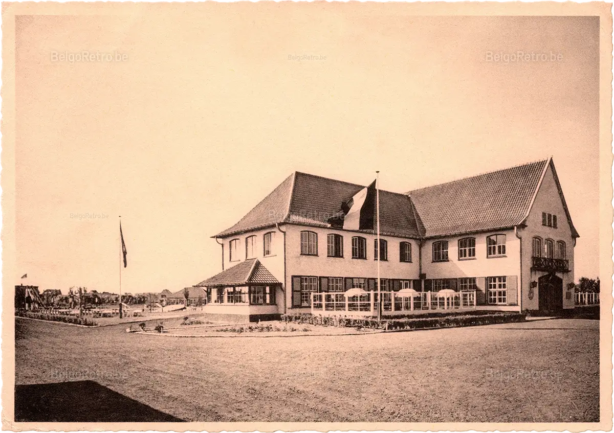   Vacantiecentrum der Christelijke Werkliedenorganisatie van West-Vlaanderen ’’ZON EN ZEE’’ V.Z.W.B. WESTENDE Tel. : Nieuwpoort 234.90 Hoofdgebouw en speelplein. Bâtiment central et plaine de jeux.  Ern. Thill, Brussel 